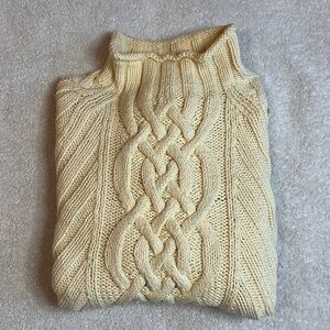 Gap vintage rollneck cable knit cream sweater